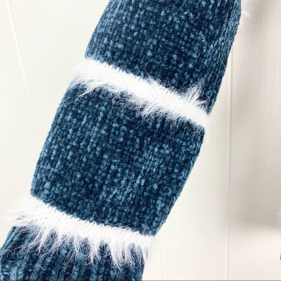 Workshop | Blue and White Striped Chenille Sweater - Picture 3 of 5
